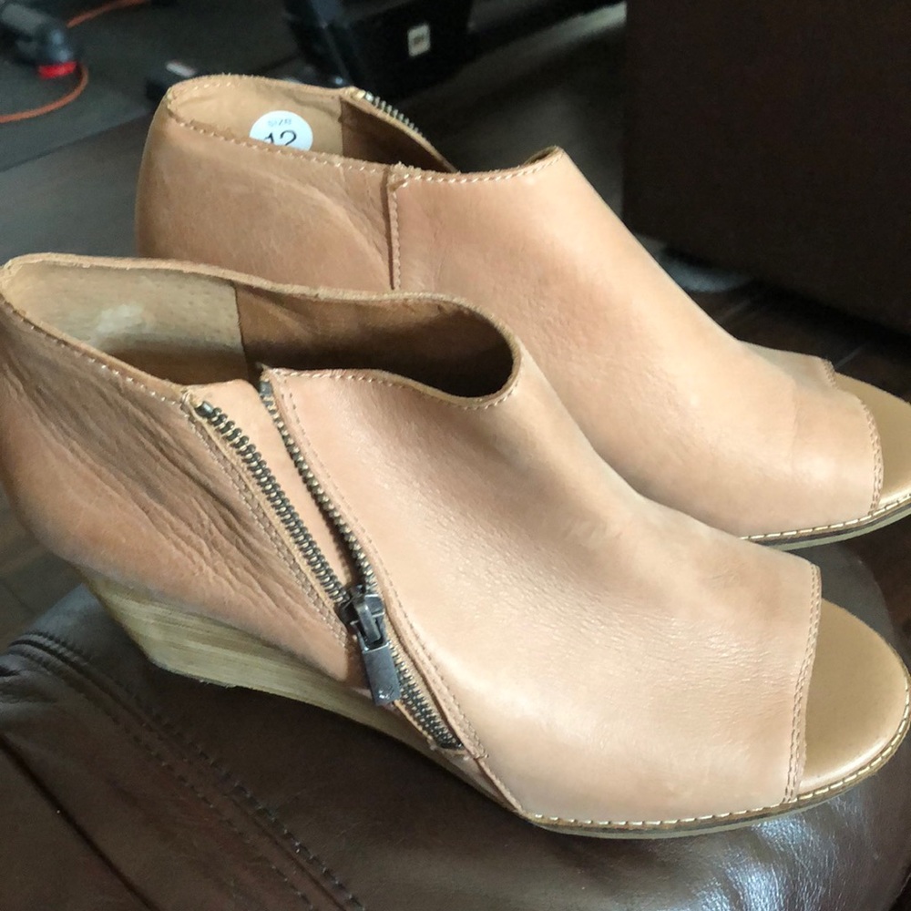 Lucky Brand Jaspah Wedge Heels